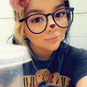 Meet your Posher, Ashley